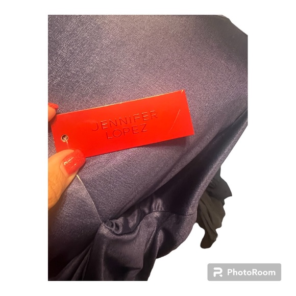 Elegant Deep Blue Blouse with Shiny Accents- NWT- Size M - Picture 2 of 12